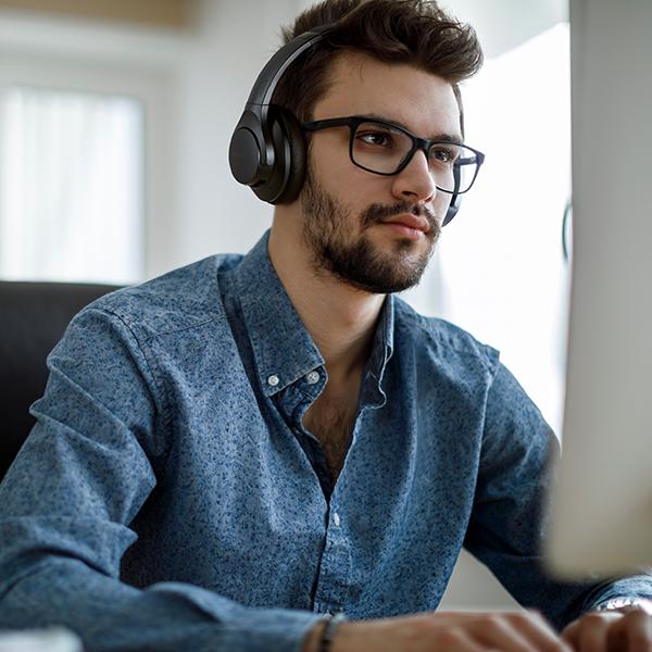 Q20 | Over-Ear Kopfhörer mit Hybrid ANC - Image 2